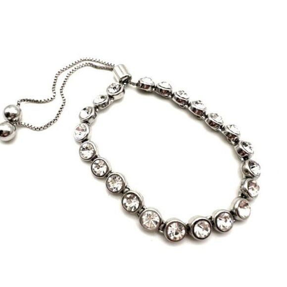 Premier‎ Designs studded statement crystal bracelet adjustable silvertone silver - Picture 10 of 10
